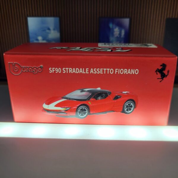 Bburago SF90 Stradale Assetto Fiorano
