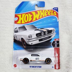 Hot Wheels 67 Shelby GT500