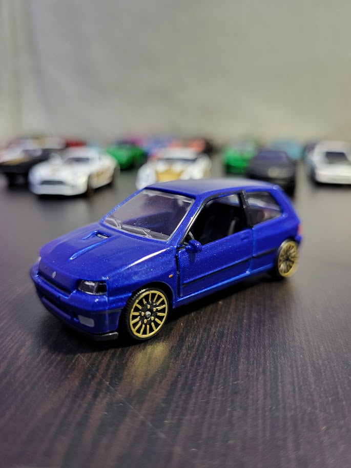 Majorette Renault Clio 16s
