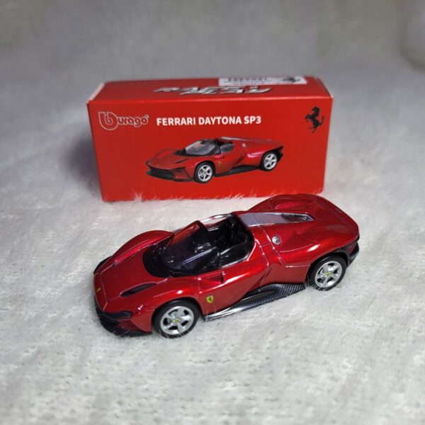 Bburago Ferrari Daytona SP3 red