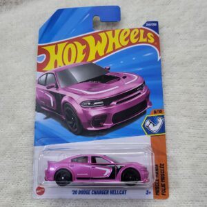 Hot Wheels '20 Dodge Charger Hellcat
