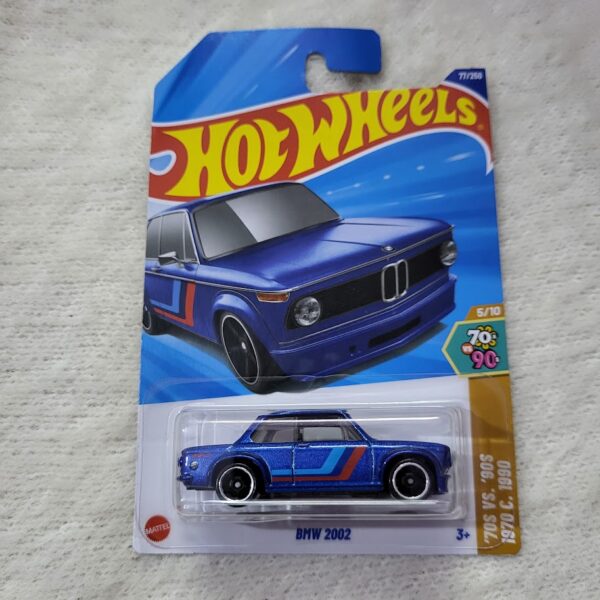 Hot Wheels BMW 2002 N Case