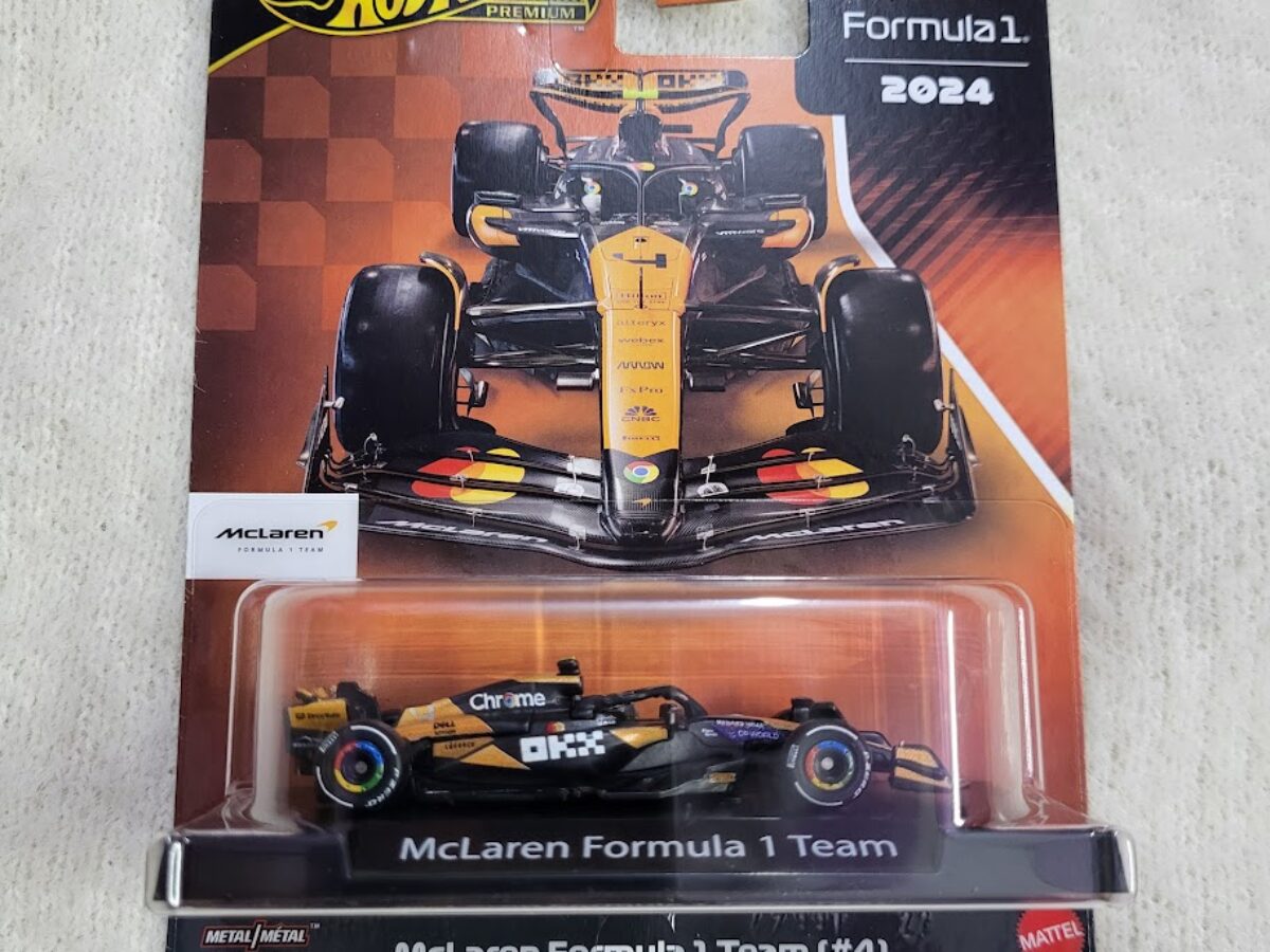 Hot-Wheels-McLaren-Formula-1-