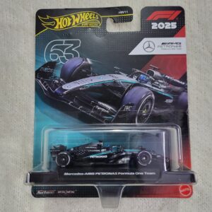 Hot Wheels premium Mercedes-AMG PETRONAS Formula One Team