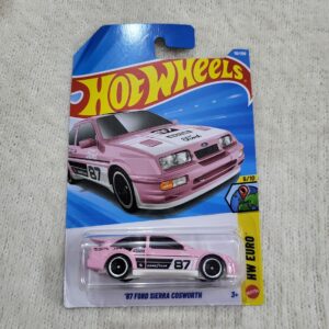 Hot Wheels 87 Ford Sierra Cosworth E Case 2026