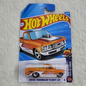 Hot Wheels Custom 72 Chevy LUV G Case 2026