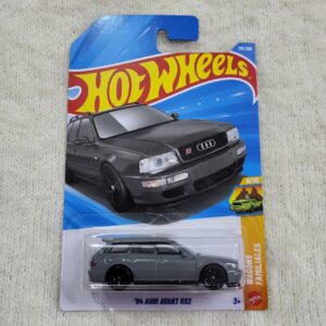 Hot Wheels 94 Audi Avant RS2 J Case 2026