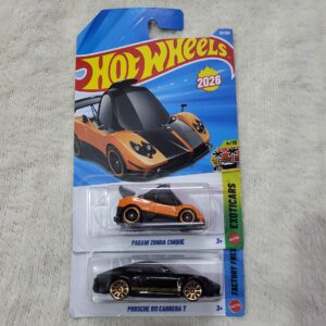 Hot Wheels Pagani and Porsche 911 Combo (Pack of 2)