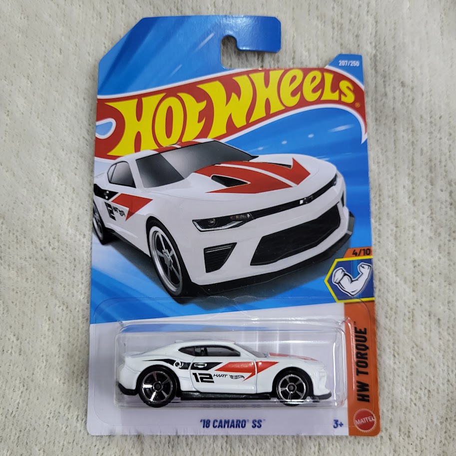 Hot Wheels 18 Camaro SS K case 2026