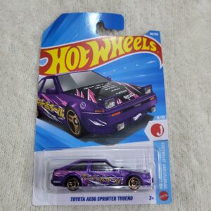 Hot Wheels Toyota AE86 Sprinter Trueno K Case 2026