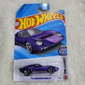 Hot Wheels 71 Lamborghini Miura SV M Case 2026