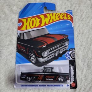 Hot Wheels Custom 62 Chevy Pickup L Case 2026
