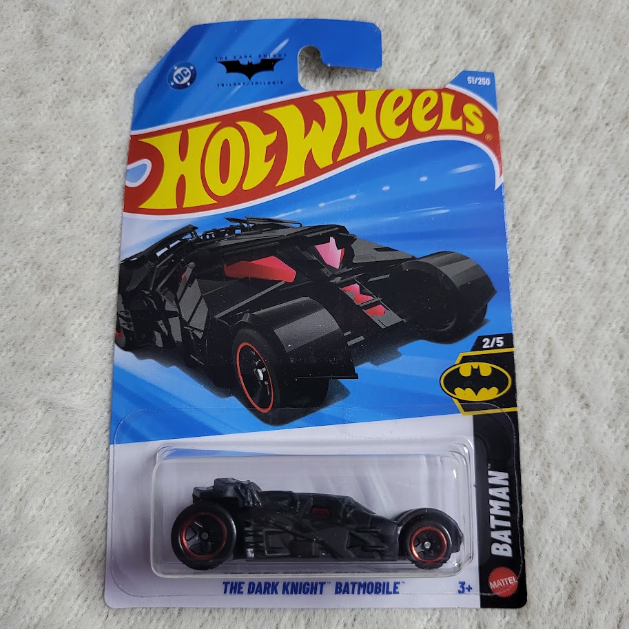 Hot Wheels The Dark Knight Batmobile L Case 2026
