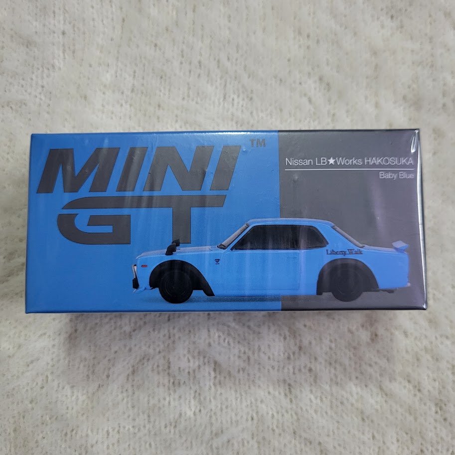 Mini GT Nissan LB Works HAKOSUKA - Baby Blue