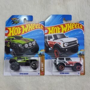 Hot Wheels 21 Ford Bronco and Hyper Rocker
