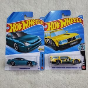 Hot Wheels 98 Honda Prelude and Volvo