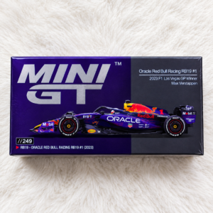 Mini GT Oracle Red Bull Racing RB19 #1 - 2023 F1 Las Vegas GP Winner - Max Verstappen